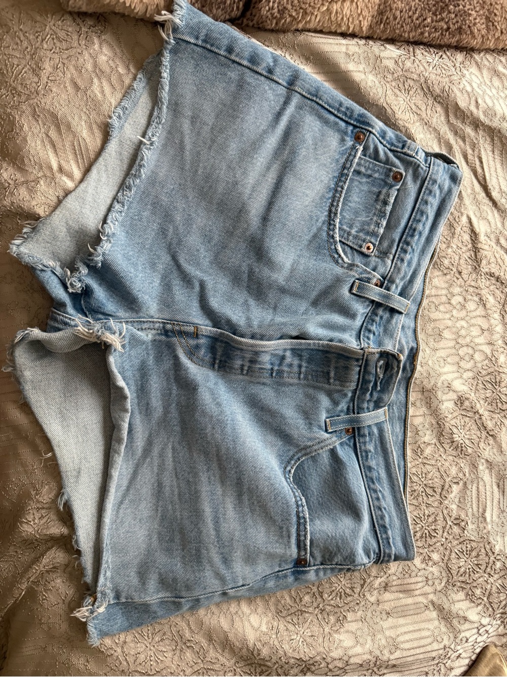Levi’s Light Wash High-Rise Denim Cutoff Shorts